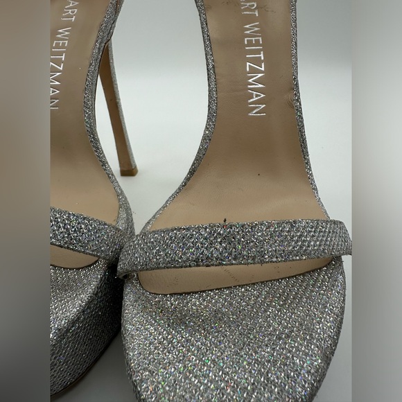 STUART WEITZMAN Tall Mettalic Heels. - Picture 7 of 15